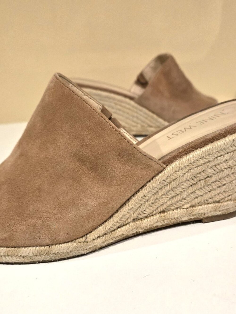 Size 7.5 Nine West tan suede wedge heeled sandal